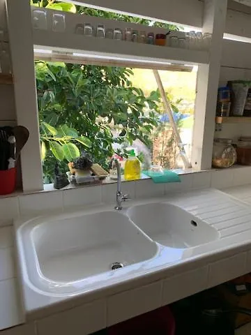 Akunamatata Guest House Cul De Sac